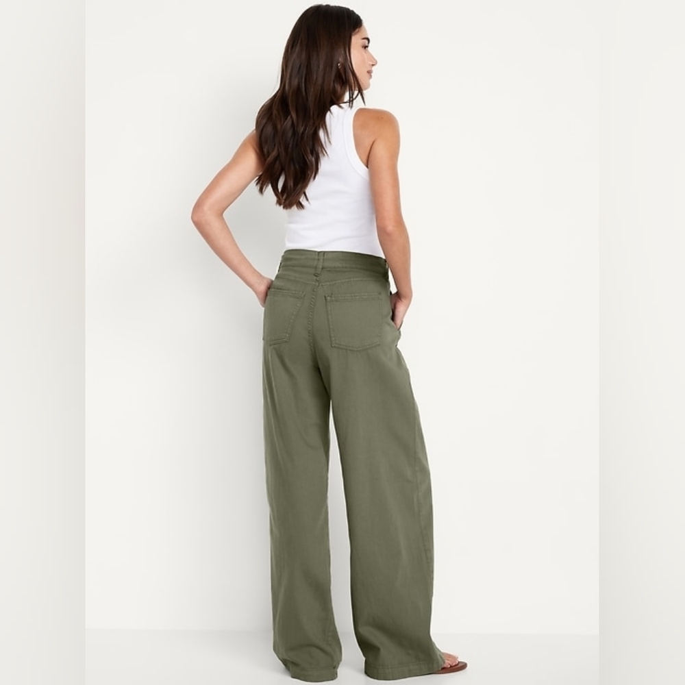 Old Navy High-Waisted Super Wide-Leg Drapey Pants - Picture 2 of 10